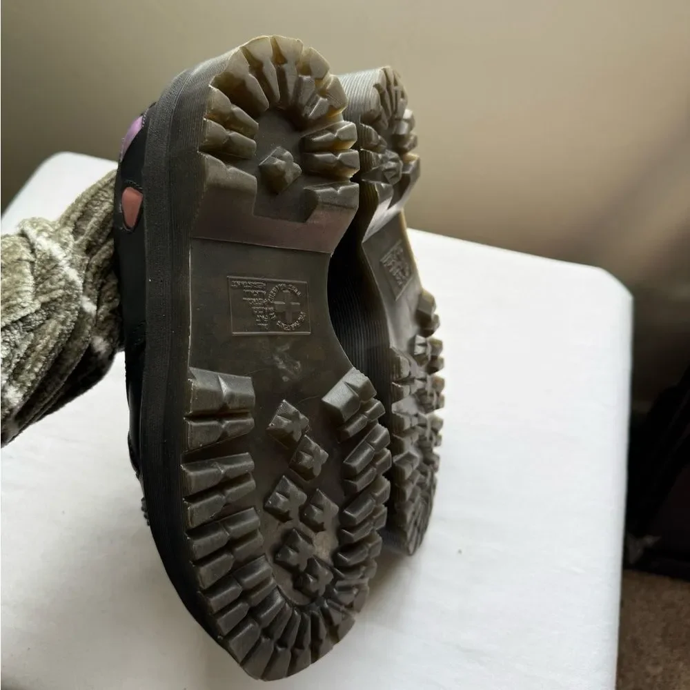 Dr. Martens rare dr